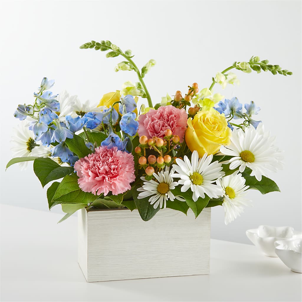 Sun Salutation Box Bouquet – Albertsons, Pleasanton CA