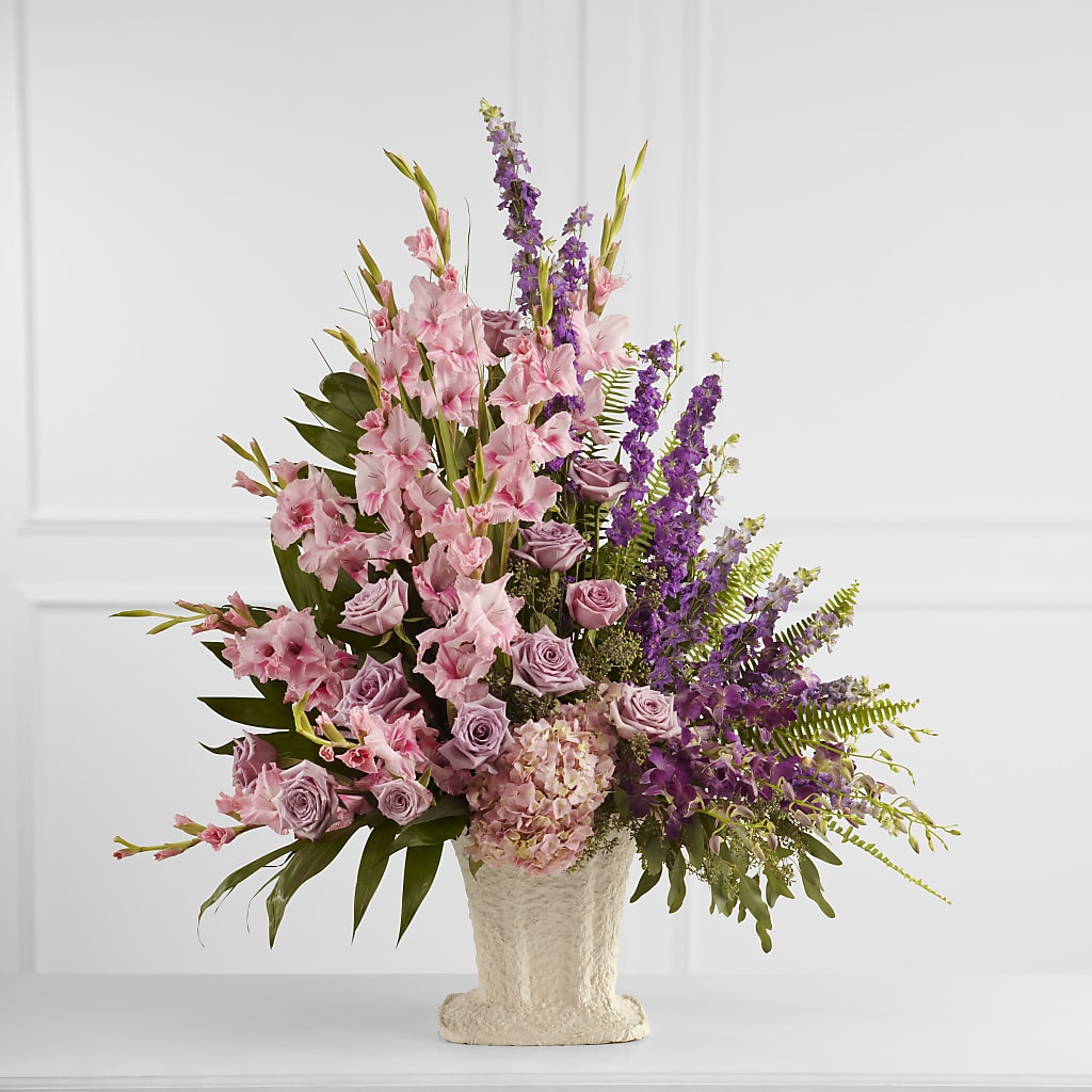 Flowing Garden Arrangement – Albertsons, Pleasanton CA