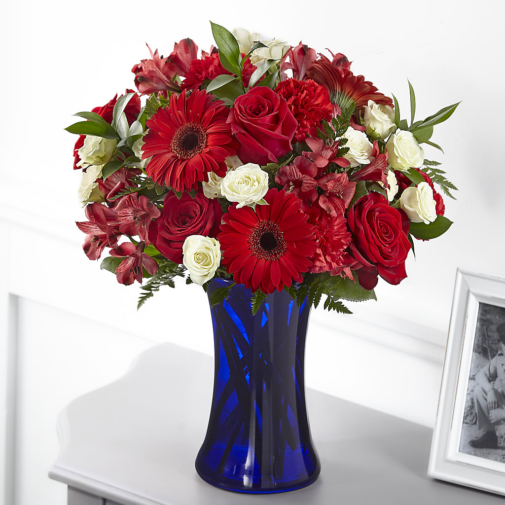 Hearts Embrace Bouquet – Albertsons, Pleasanton CA