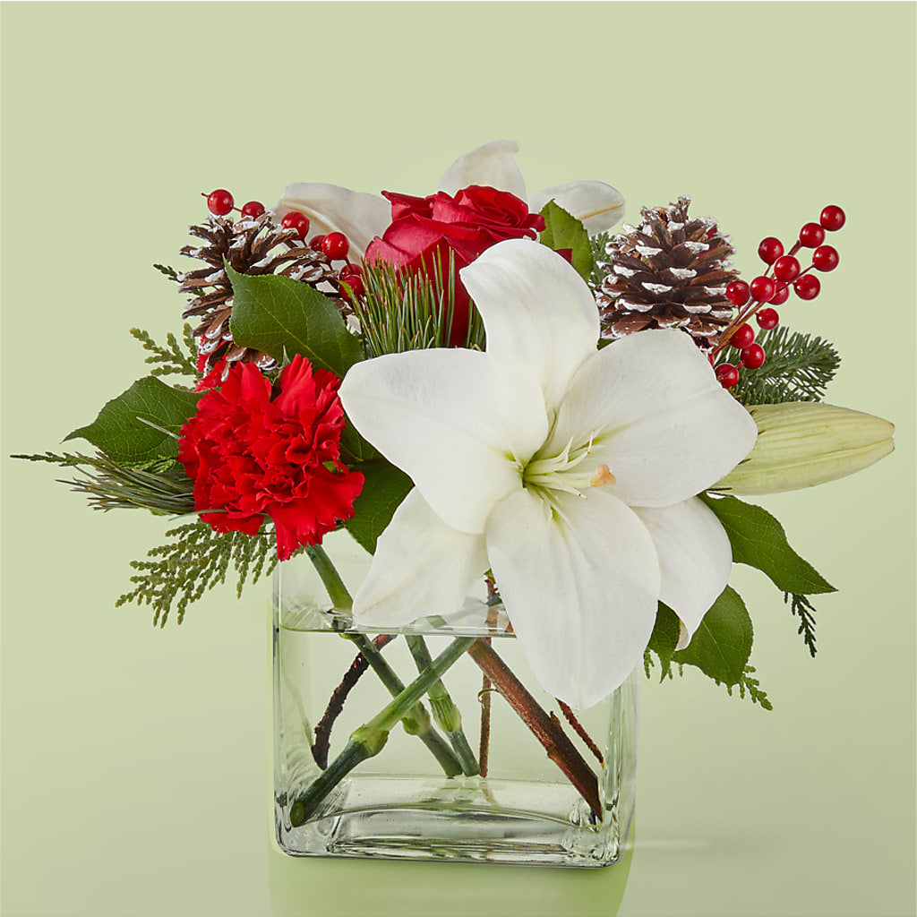 Glistening Icicles Bouquet – Albertsons, Pleasanton CA