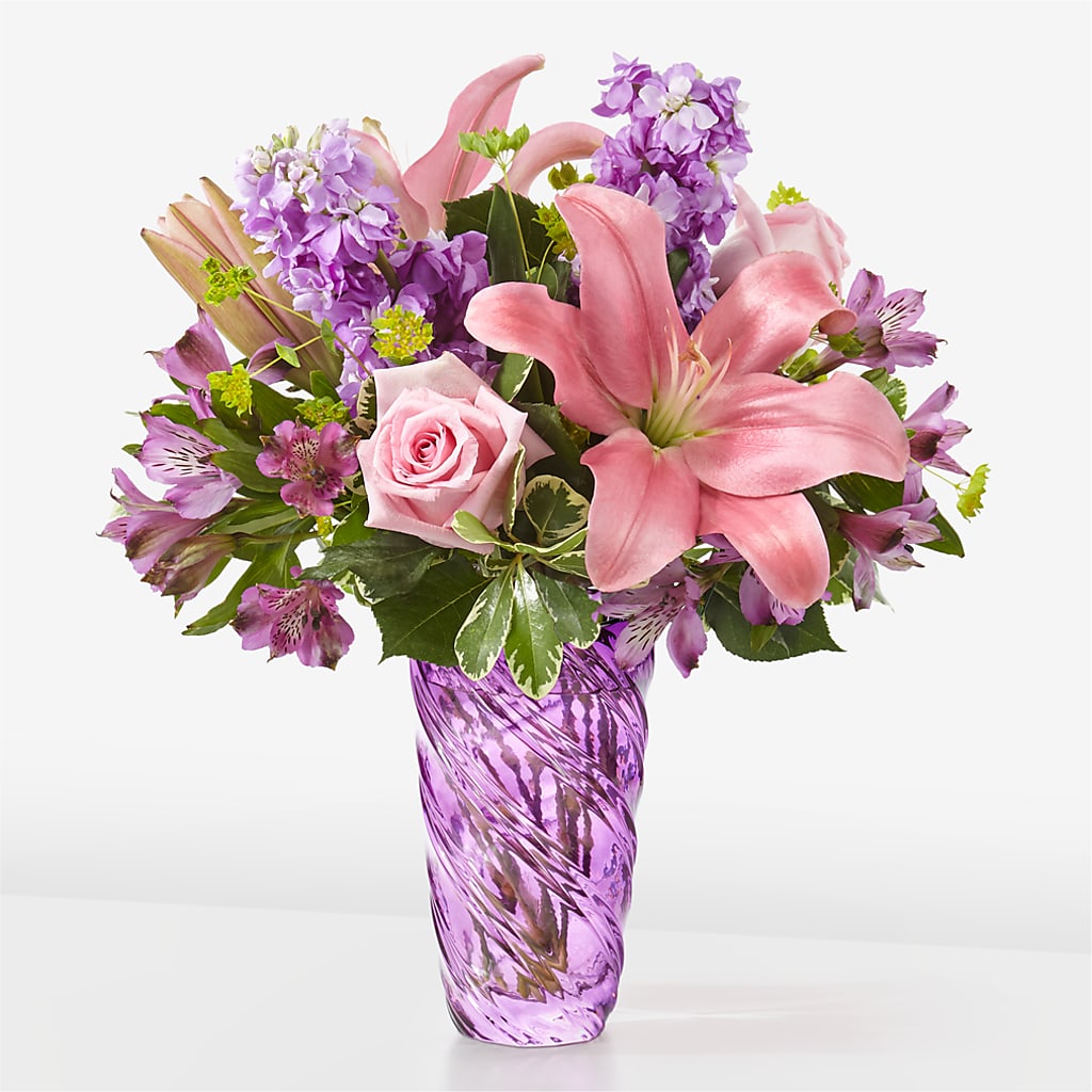 Precious Petals Bouquet with Luxe Swirl Vase – Albertsons, Pleasanton CA