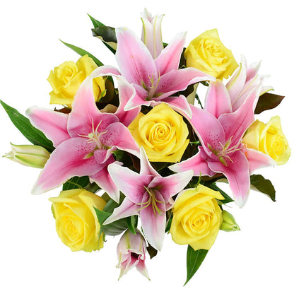 Debi Lilly Yellow Fragrant Rose Bouquet –  Albertsons, Pleasanton CA